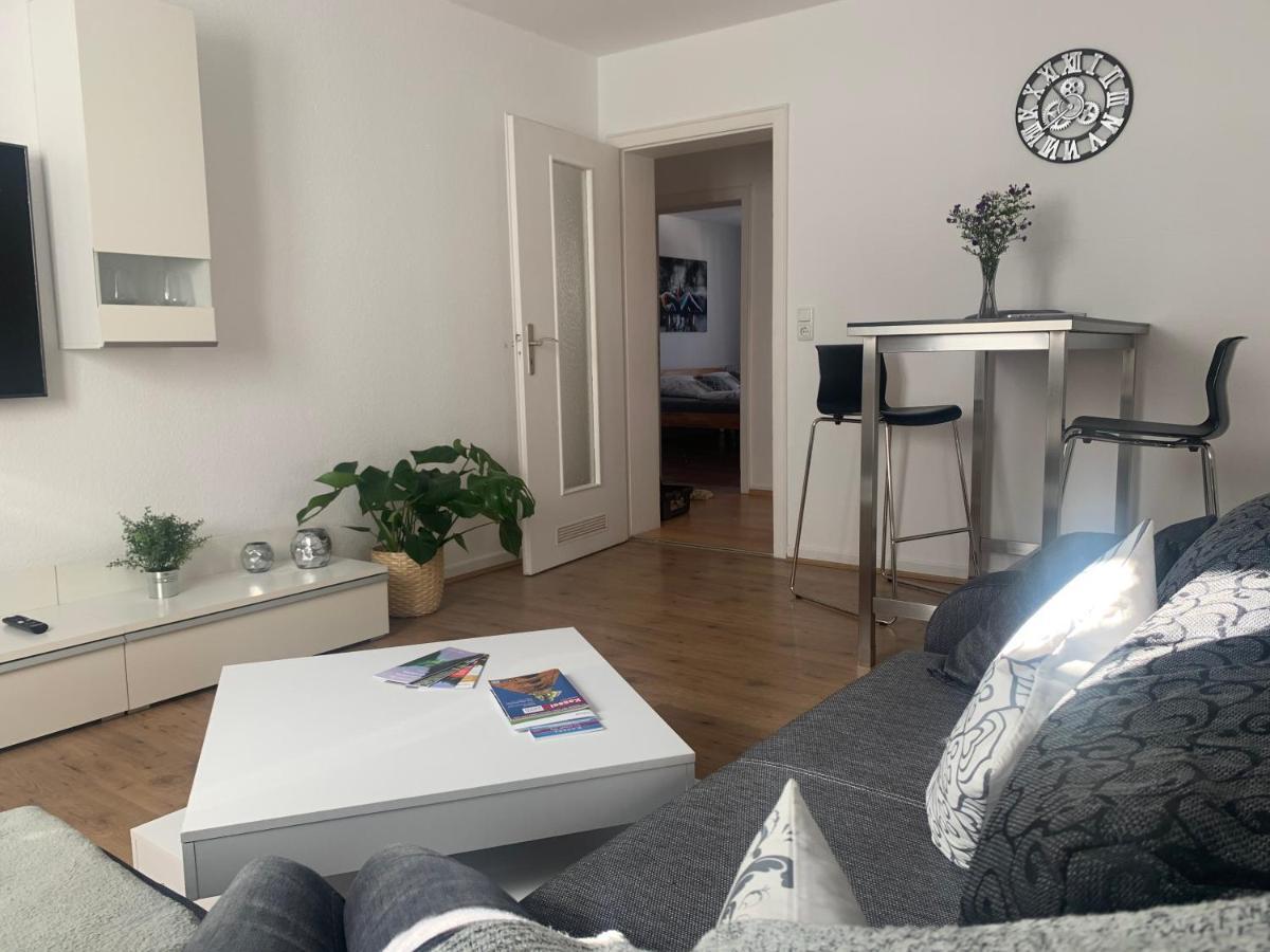Grosse Moderne Ferienwohnung, Zentrale Ruhige Lage Kassel Exterior photo