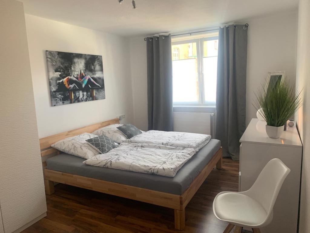 Grosse Moderne Ferienwohnung, Zentrale Ruhige Lage Kassel Exterior photo